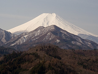 2012年3月16日の富士山写真