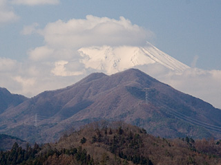 2012年4月8日の富士山写真