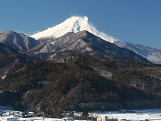 2013年2月13日の富士山写真