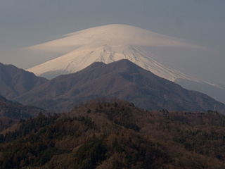 2013年3月13日の富士山写真