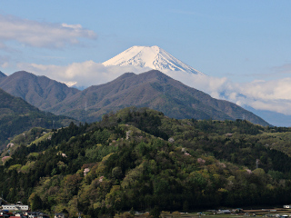 2015年4月22日の富士山写真