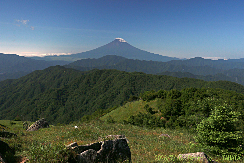 2023年7月日の富士山写真