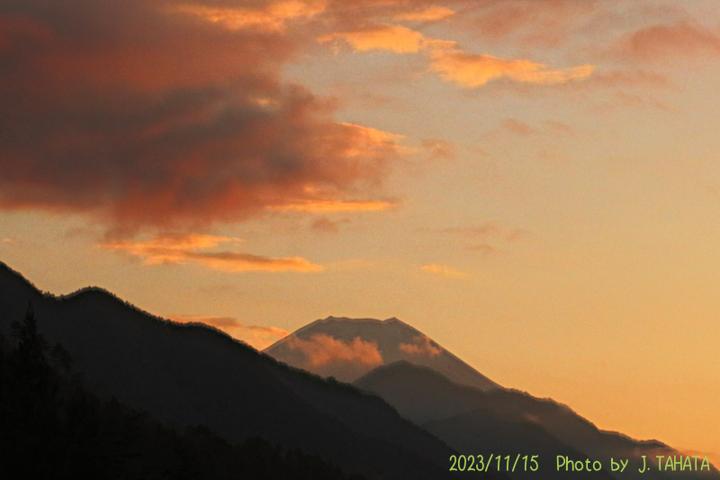 2023年11月15日の富士山写真