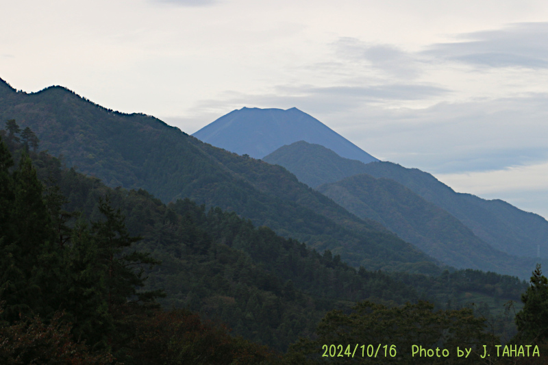 2024年10月16日の富士山写真