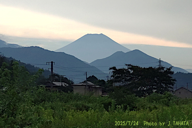 2025年7月24日の富士山写真