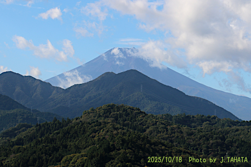 2025年10月18日の富士山写真