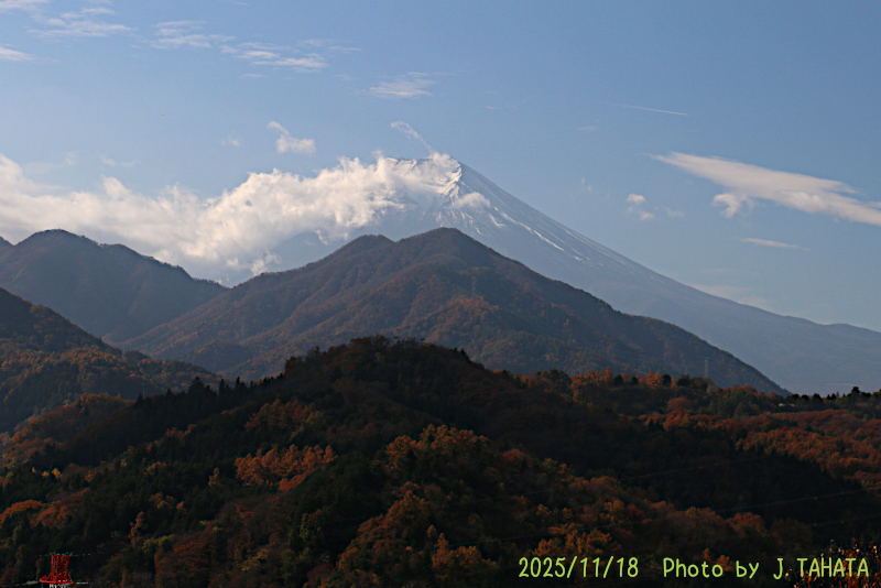 2025年11月18日の富士山写真